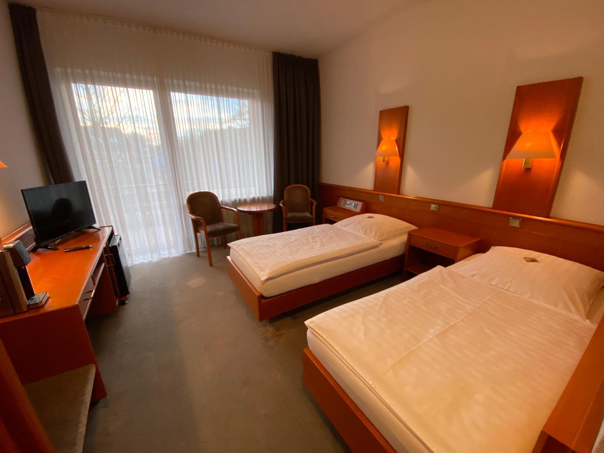 Adamidis Hotel Altenmedingen Exterior foto